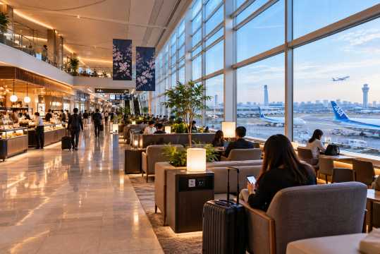 Airport Amenities: Both Are Excellent, but Haneda Has an Edge After a Long Flight