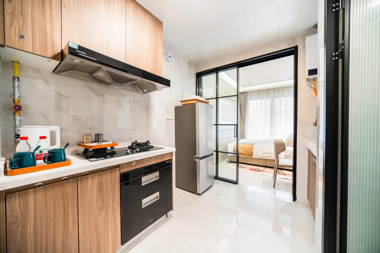 深圳鉑斯登 Apartment （崗廈地鐵站會展中心店） 