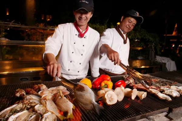 墾丁凱撒大飯店餐廳 庭園 BBQ