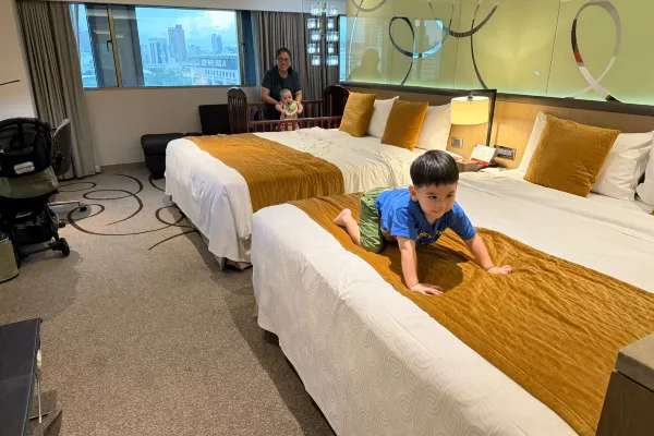 駁二住宿｜高雄翰品酒店