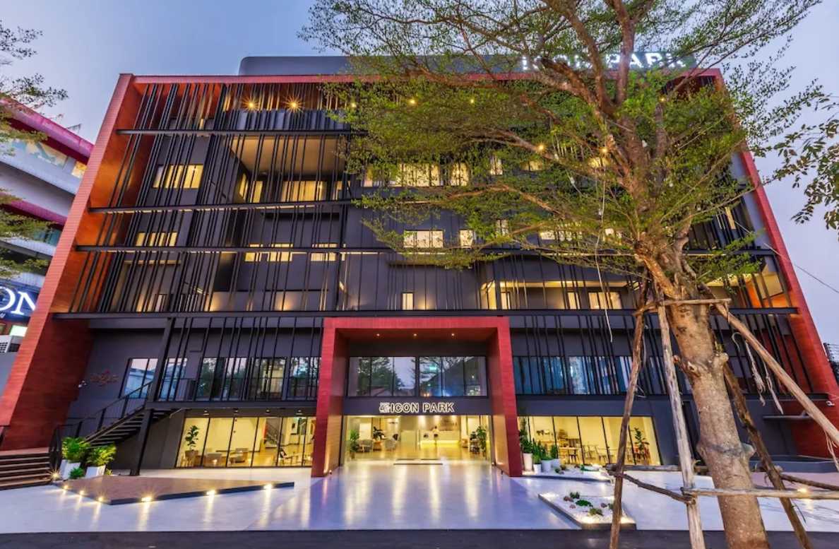 โรงแรมไอคอนปาร์ค เชียงใหม่