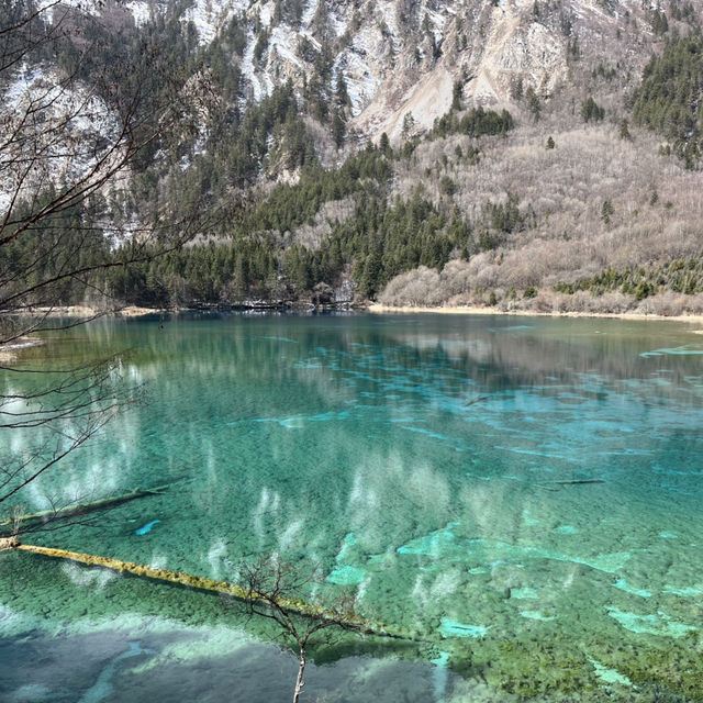 ทะเลสาบนกยูง (Peacock Lake)