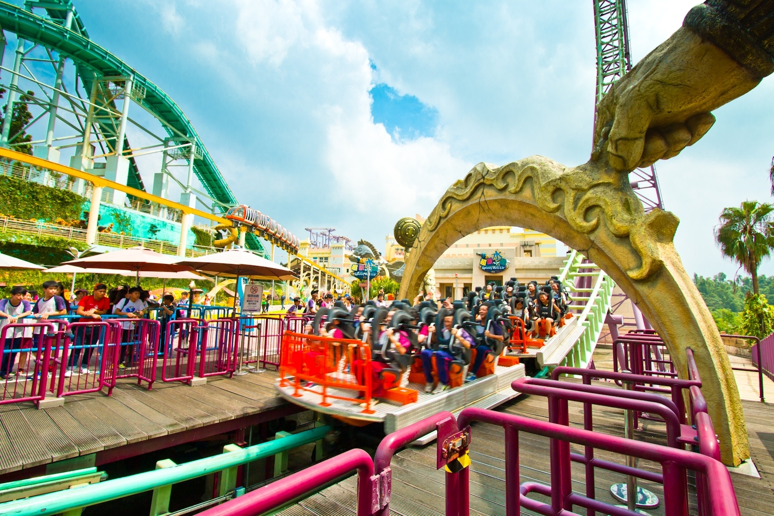 義大遊樂世界, 必玩設施