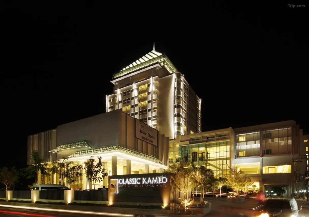 ด้านนอกของโรงแรมคลาสสิก คามิโอ โฮเต็ล แอนด์ เซอร์วิซ อพาร์ตเมนต์ ระยอง