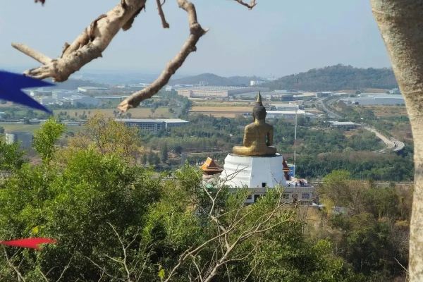 วางแผนทริปไหว้พระ 9 วัดในชลบุรี