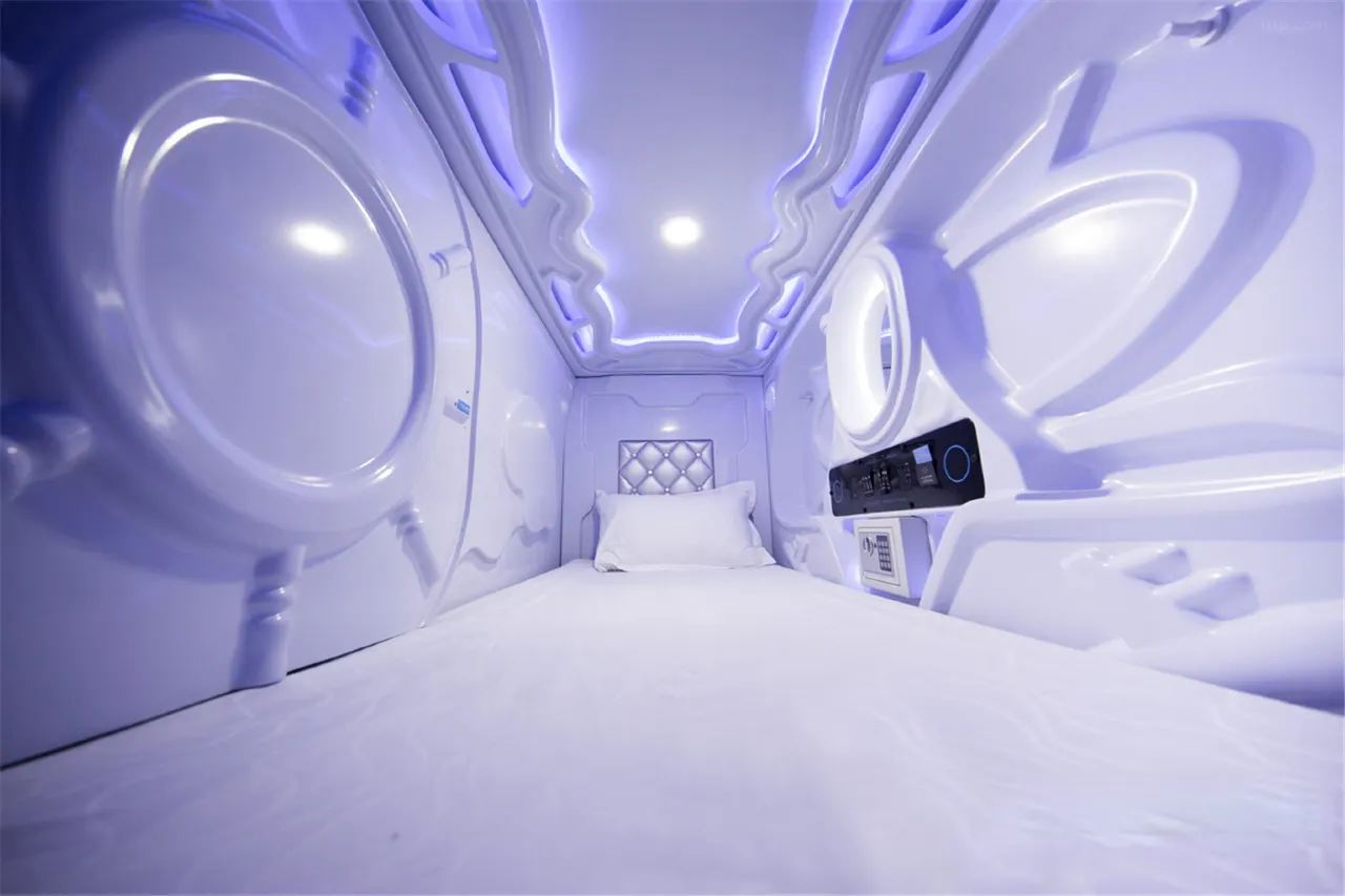 台北睡覺盒子青旅房間