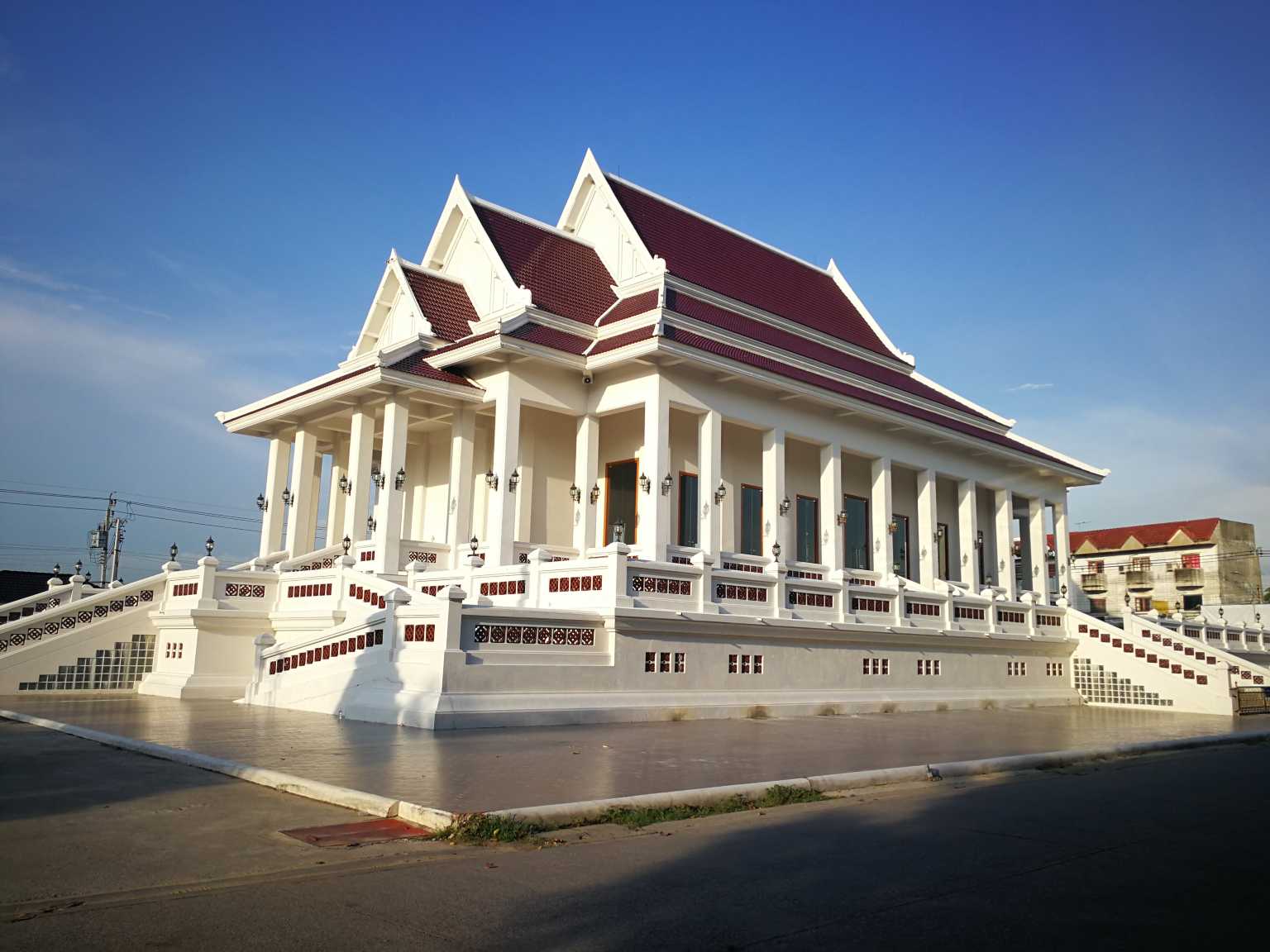 10 วัดในนนทบุรี 2569 ไหว้พระเสริมสิริมงคล ถ่ายรูปสวย ใกล้กรุงเทพฯ | Trip.com