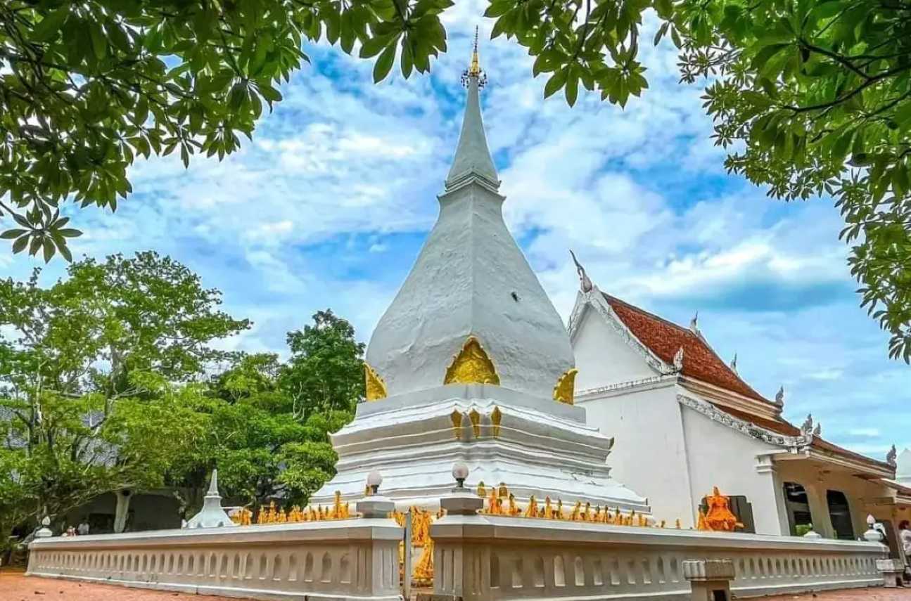 พระธาตุศรีสองรัก