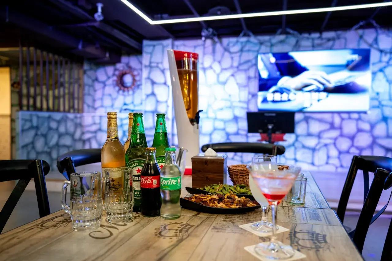 九族文化村住宿｜日月潭經典大飯店范特奇堡