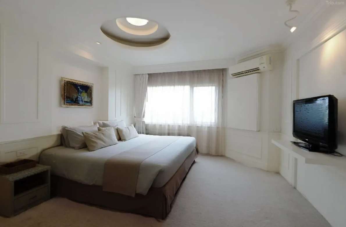 โรงแรมวีเวิร์บ เซอร์วิสอพาร์ทเมนท์