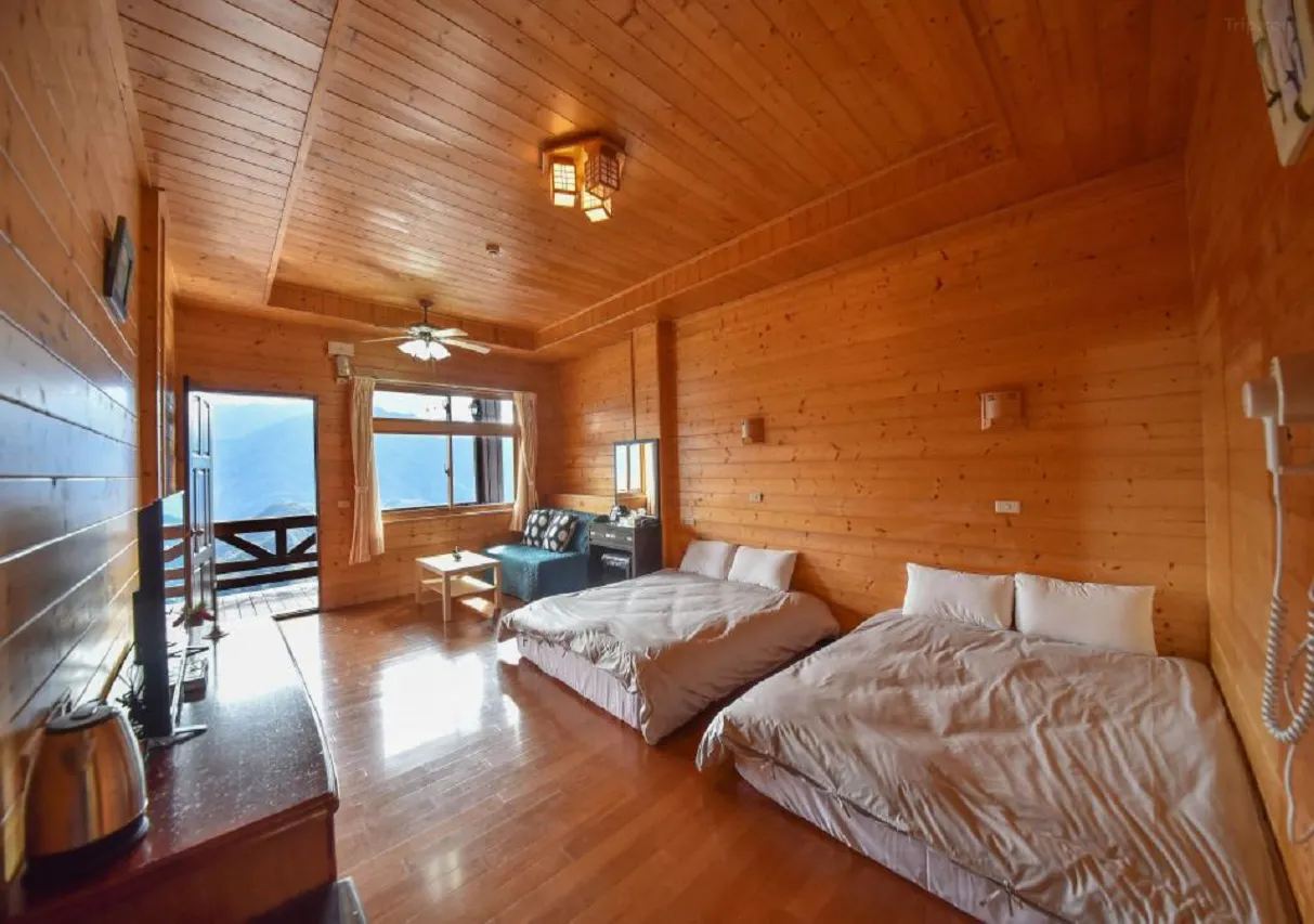 福壽山農場住宿｜比佛利山莊