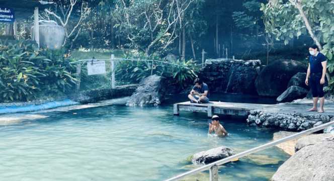 รีสอร์ทสวนผึ้ง 