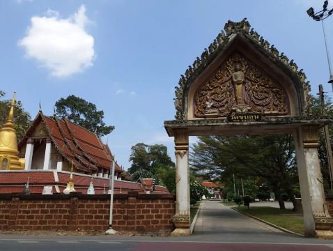 วัดขนอน (วัดขนอนหนังใหญ่) – มรดกวัฒนธรรมโลก UNESCO