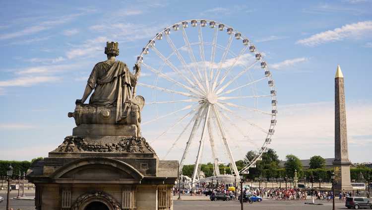 จัตุรัสปลาซเดอลาคงคอร์ด (Place de la Concorde)