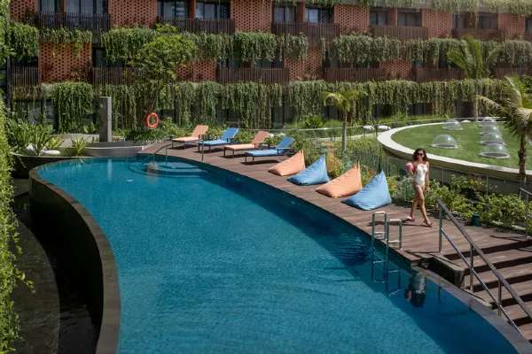 峇里島住宿｜峇里島庫塔 Beachwalk 購物中心雅樂軒飯店 （Aloft Bali Kuta at Beachwalk）