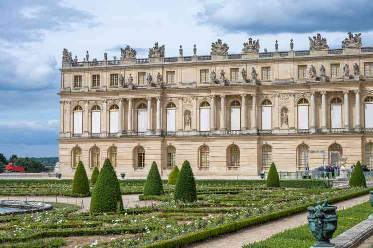 Petit Trianon และ Grand Trianon