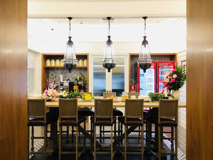 ที่นั่งรับรองในเลานจ์สนามบินหาดใหญ่