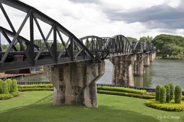 สะพานข้ามแม่น้ำแคว