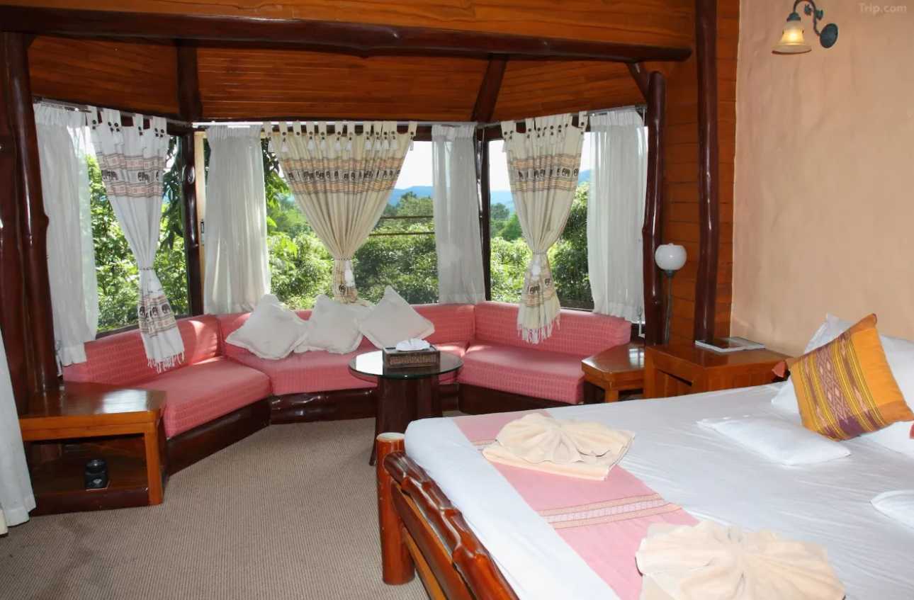 ภูผาน้ำ รีสอร์ท แอนด์ สปา