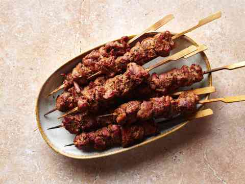 เนื้อแกะย่างเสียบไม้ (Kao Rou Chuan)