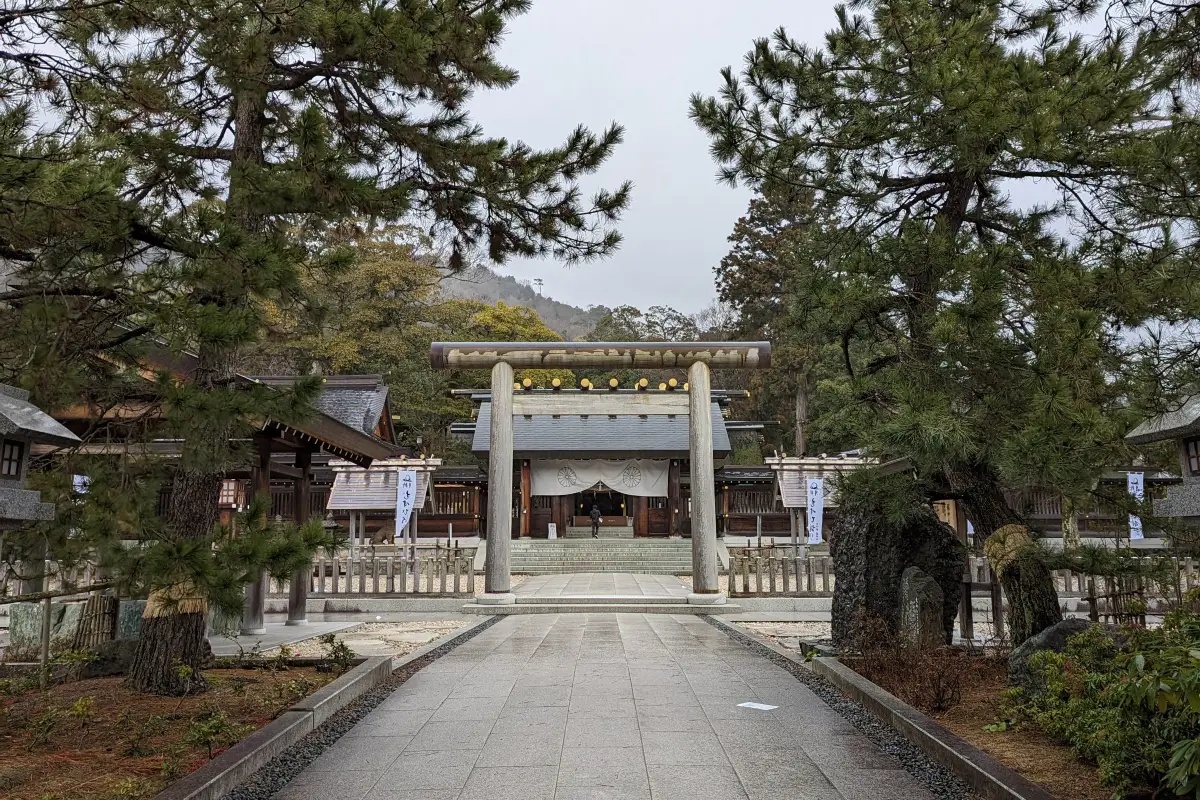 元伊勢籠神社