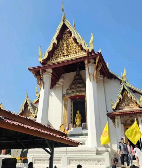 วัดหน้าพระเมรุ