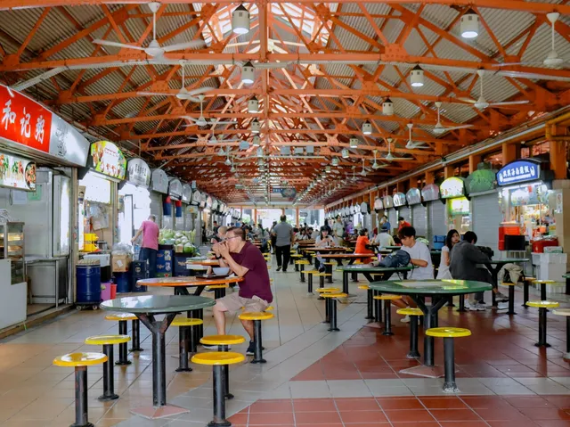 singapore food at Maxwell Food Centre