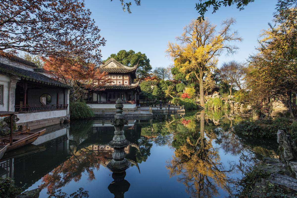 สวนหลิว (Lingering Garden)