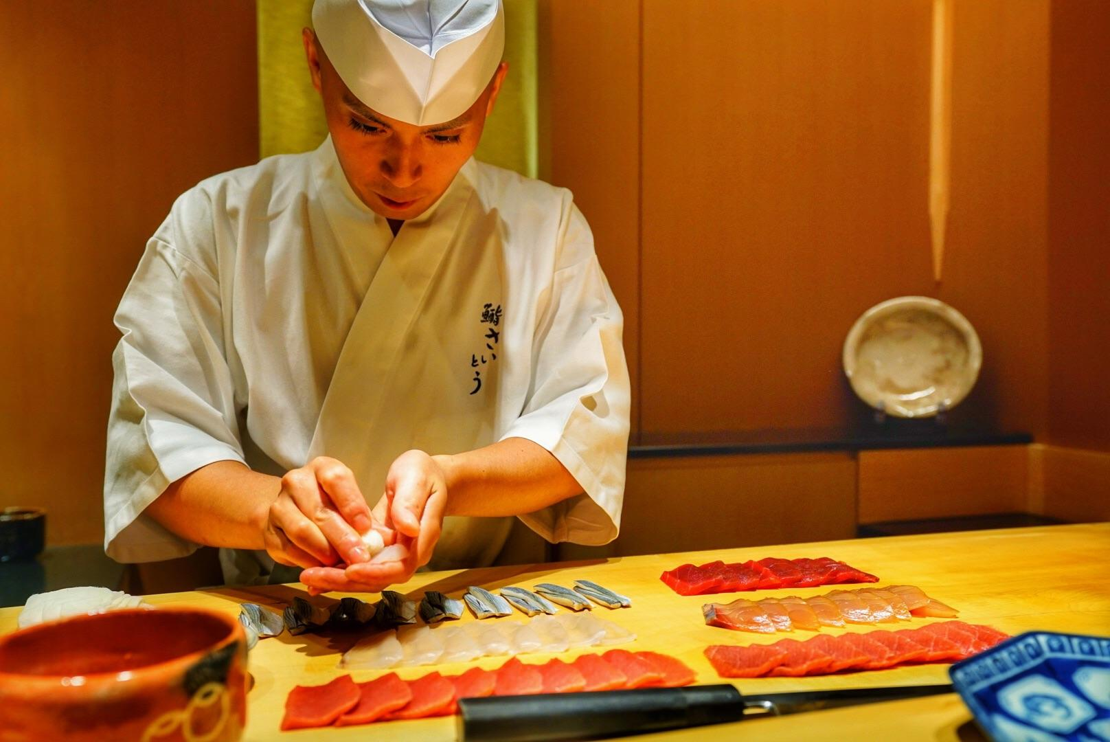 An omakase chef hard at work