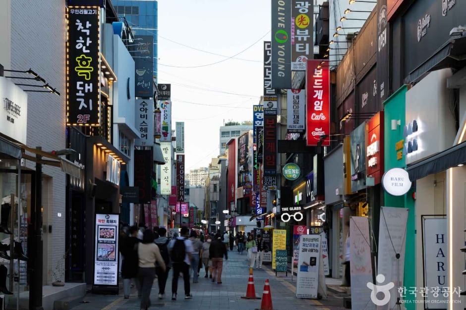 광주 호캉스, 충장로