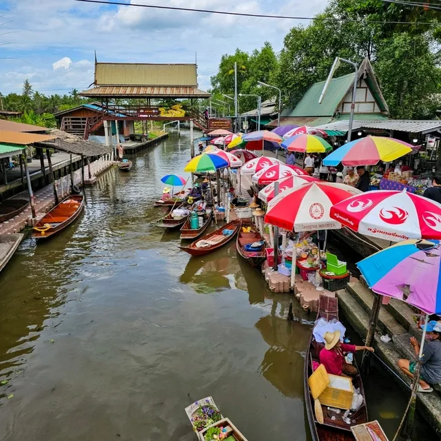 ตลาดน้ำท่าคา