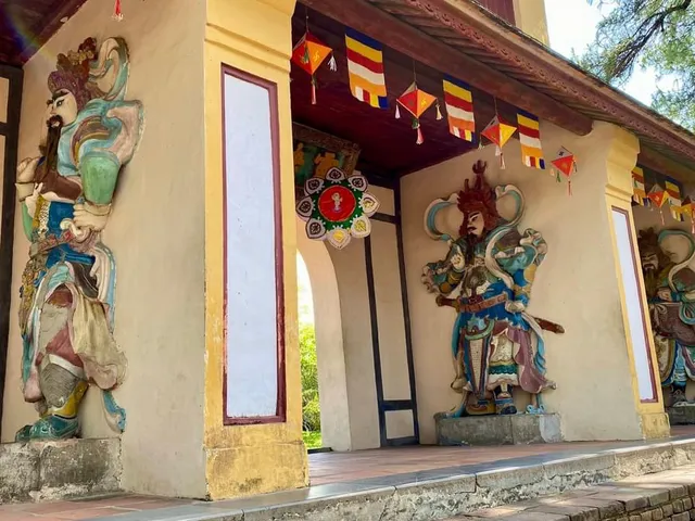 Thien Mu Pagoda