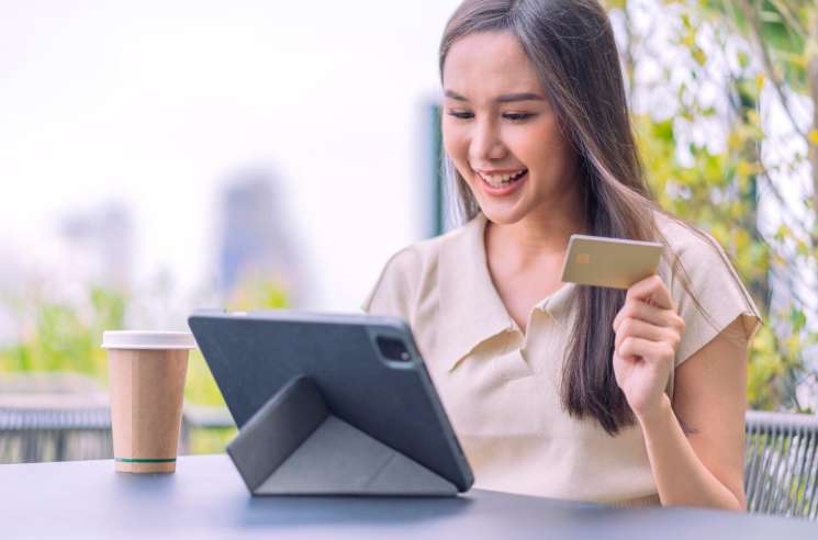 บัตรเครดิตเข้าเลานจ์ต่างประเทศ