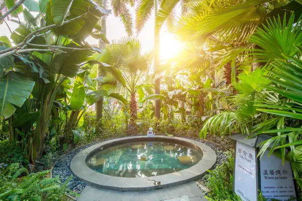 清遠溫泉, 英德寶墩湖湖山溫泉度假村