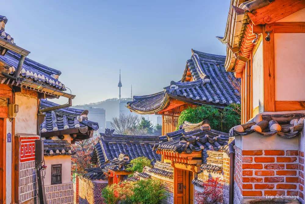 overview of Bukchon Hanok Village