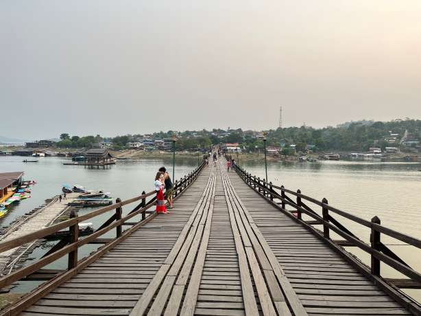 สะพานมอญสังขละบุรี