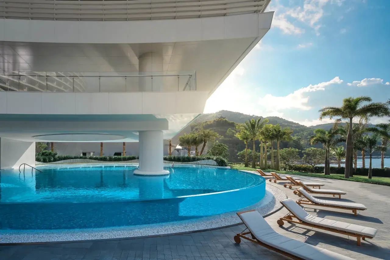 深圳美高梅酒店無邊際泳池