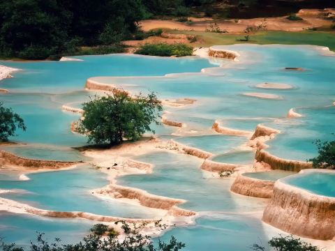 วิธีเที่ยวหวงหลง 2569 กระเช้า รถชมวิว เส้นทางเดิน และการเดินทาง | Trip.com