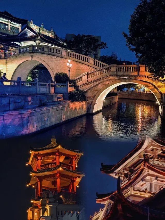 廣州永慶坊月亮橋