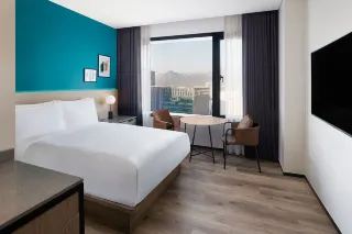 首爾明洞朝昕福朋喜來登飯店