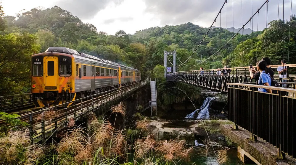 十分瀑布, 十分步道