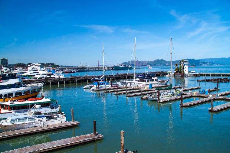 แลนด์มาร์กอเมริกา