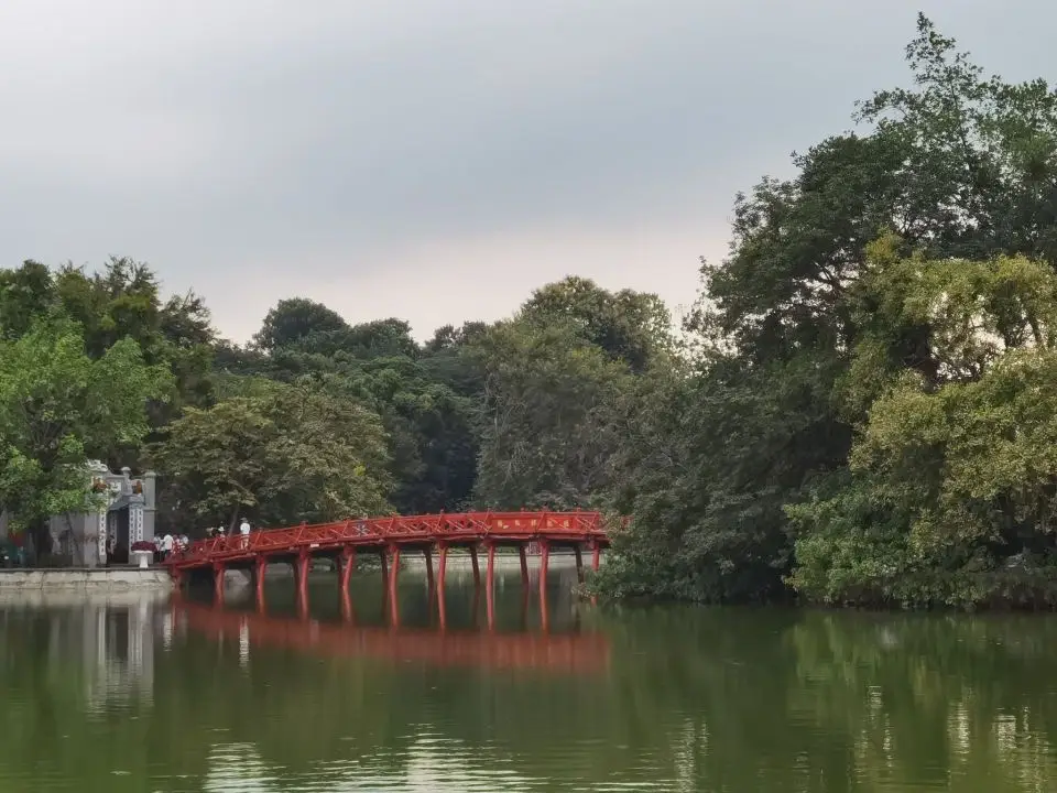 Hoan Kiem Lake
