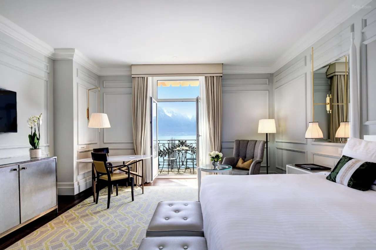 費爾蒙特萊蒙特勒宮飯店