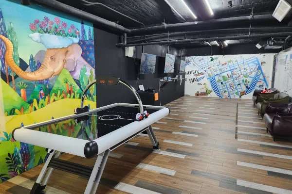 駁二住宿｜秝芯旅店駁二館