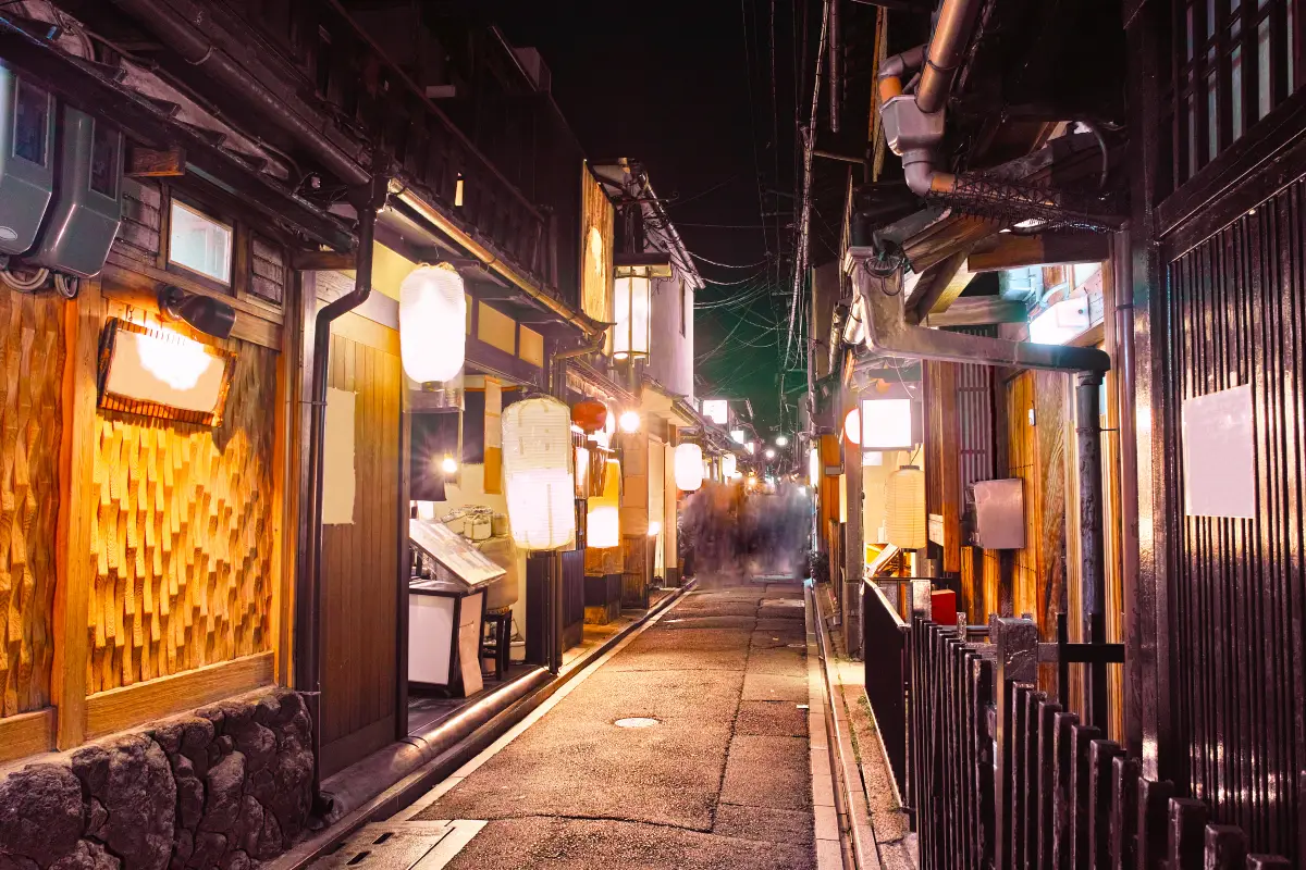 Pontocho Alley night