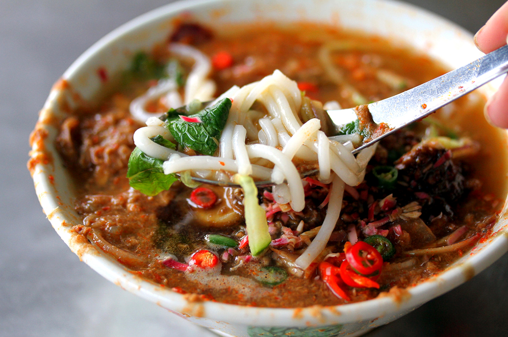 Delicious famous Penang asam laksa