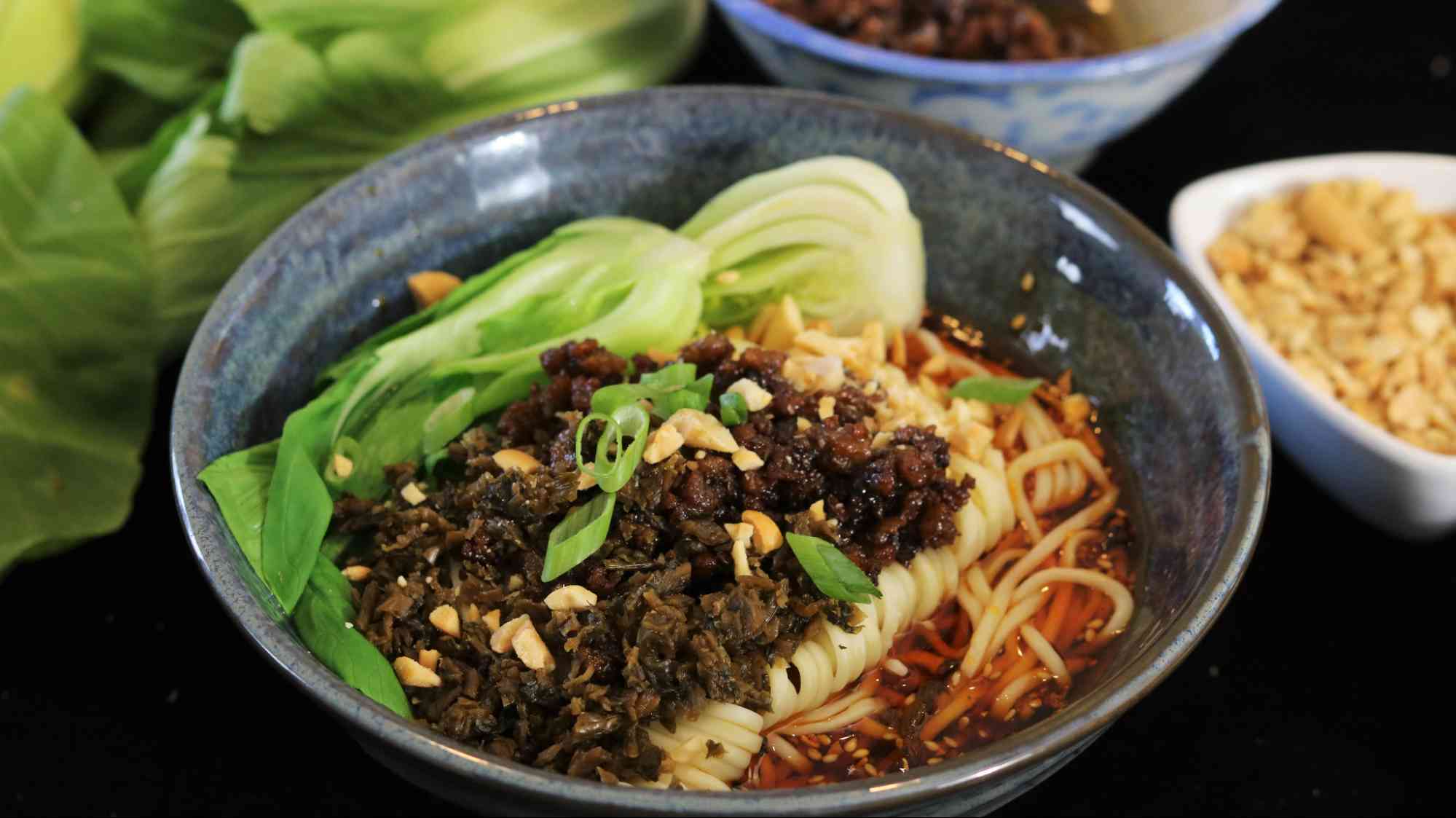 บะหมี่ตันตัน