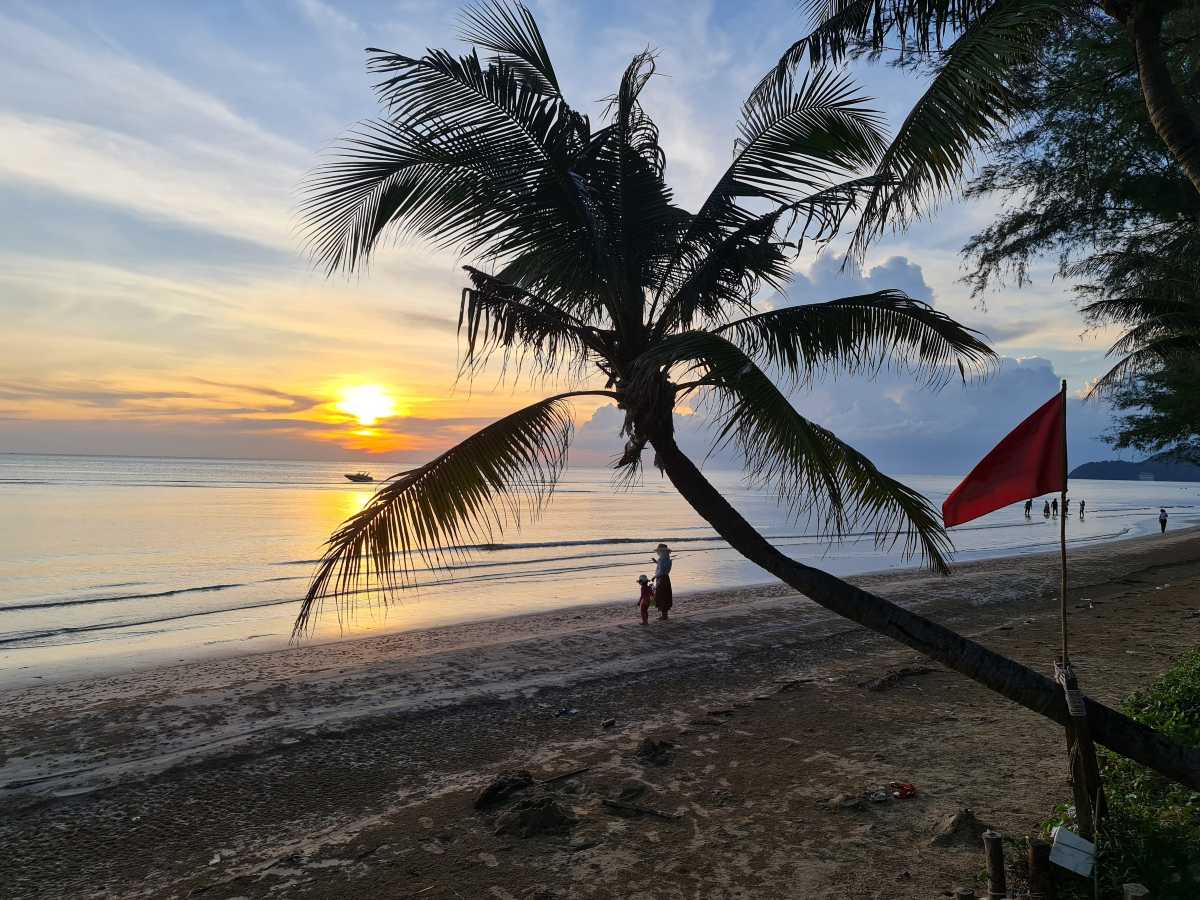 หาดเจ้าหลาว