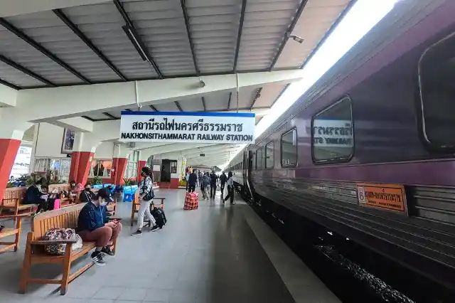 สายใต้อ่าวไทย: กรุงเทพฯ – นครศรีธรรมราช / หาดใหญ่